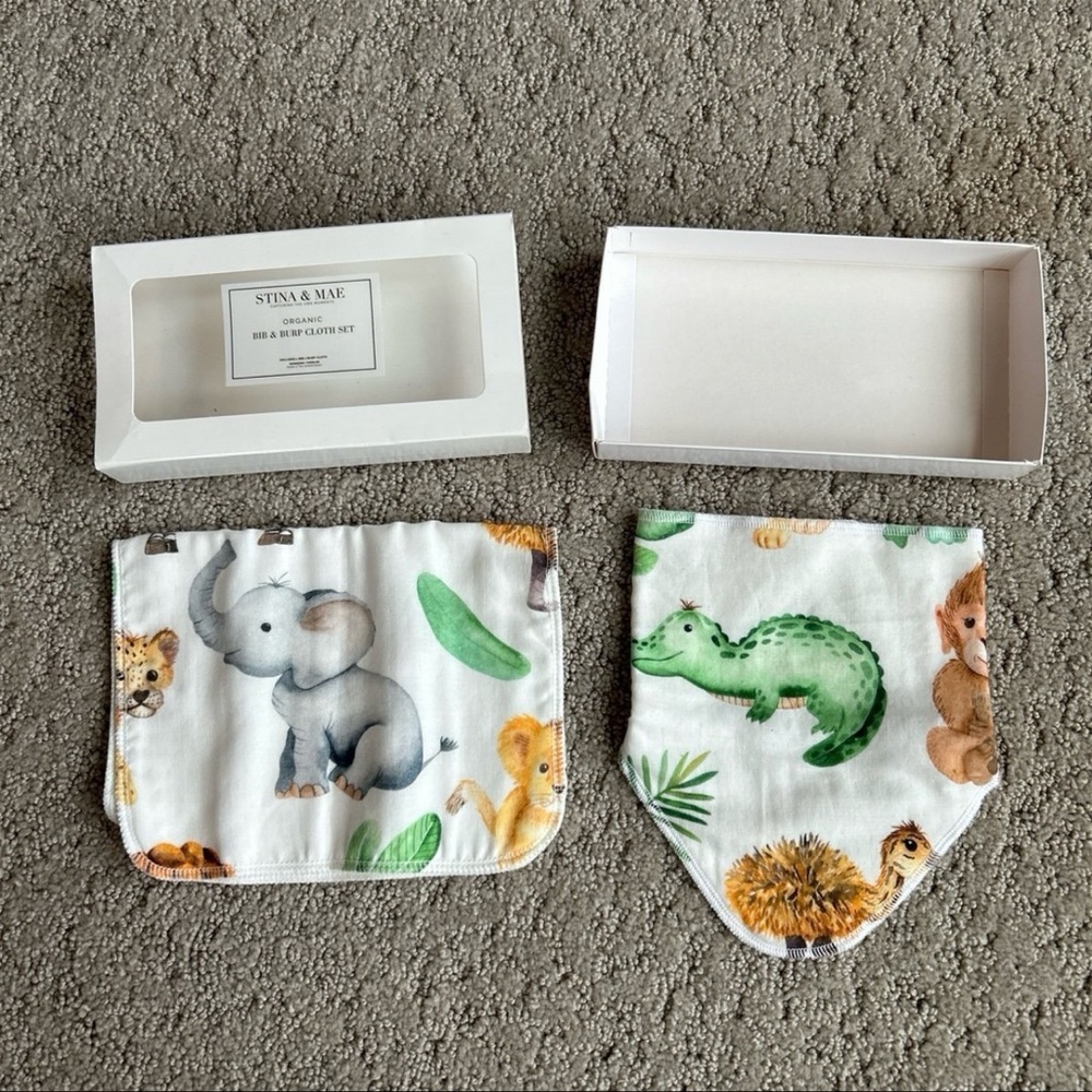 Stina & Mae Bib & Burp Cloth Set Infant Baby Shower Organic Cotton Safari NEW OS - Picture 6 of 6